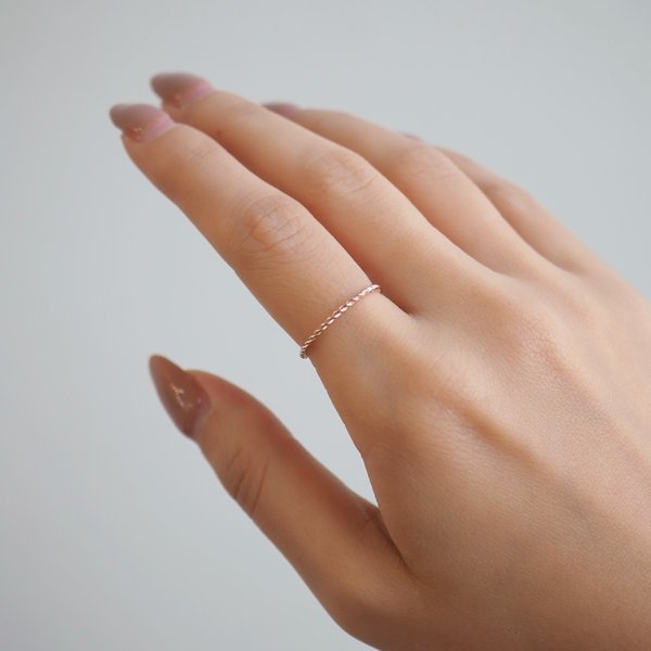 TWIST Ring - Rose Gold