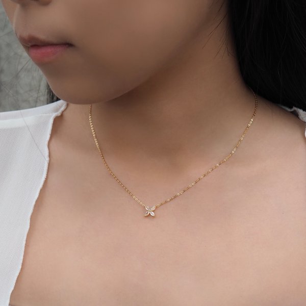FLORET Necklace - White Topaz (Yellow Gold)