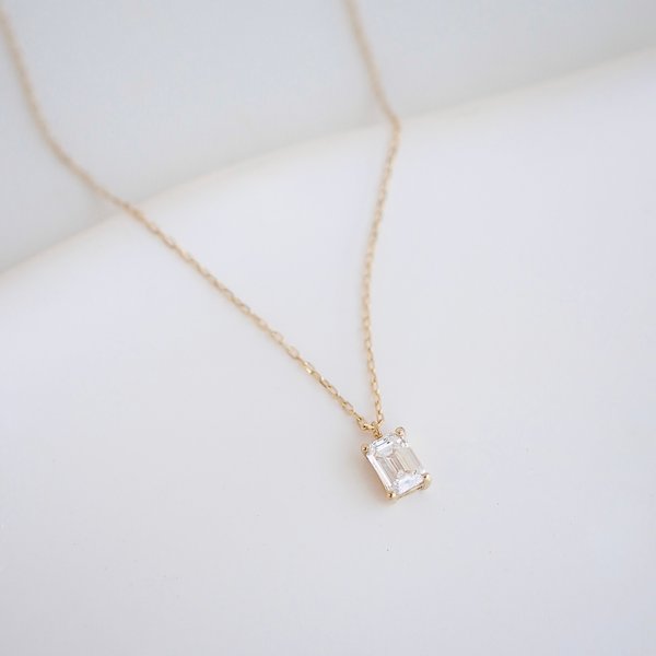 14KYG Lab Grown Diamond Necklace - Baguette