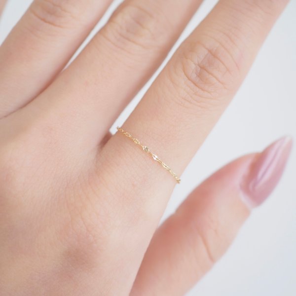 Mini Star Chain Ring - 14K Yellow Gold