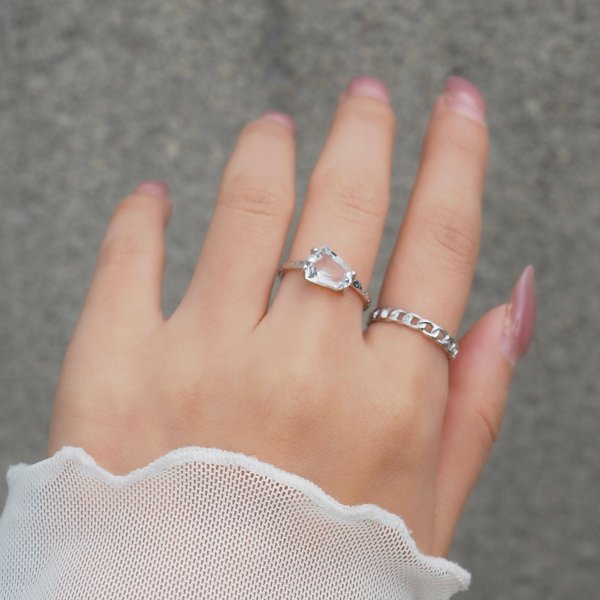 JOLYN Ring - Clear Quartz (Silver)