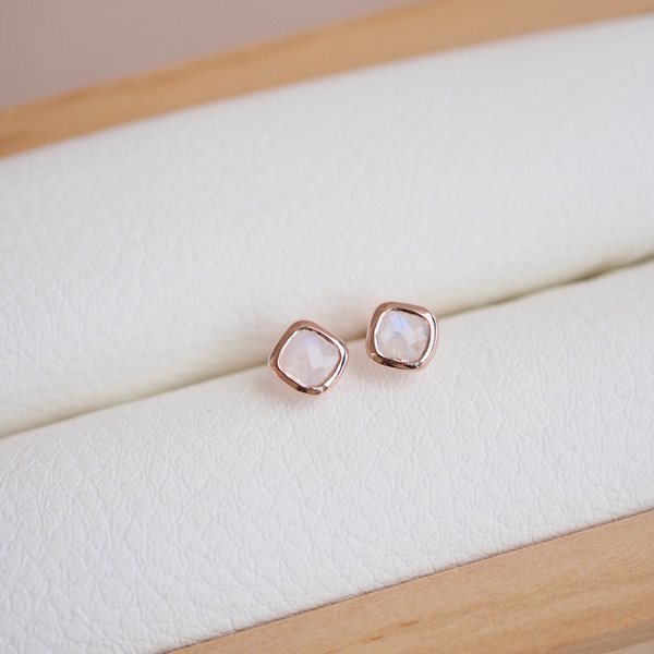 KIM Earrings - Moonstone (Rose Gold)