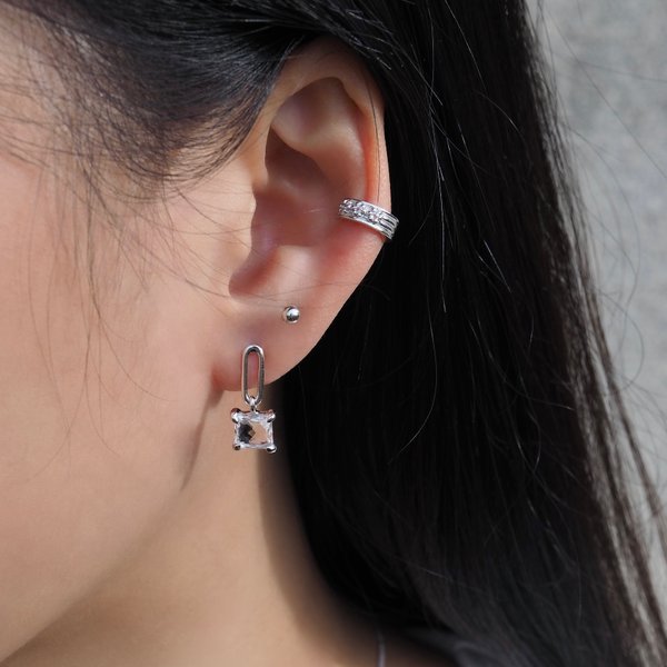 NELLY Earrings - Clear Quartz (Silver)