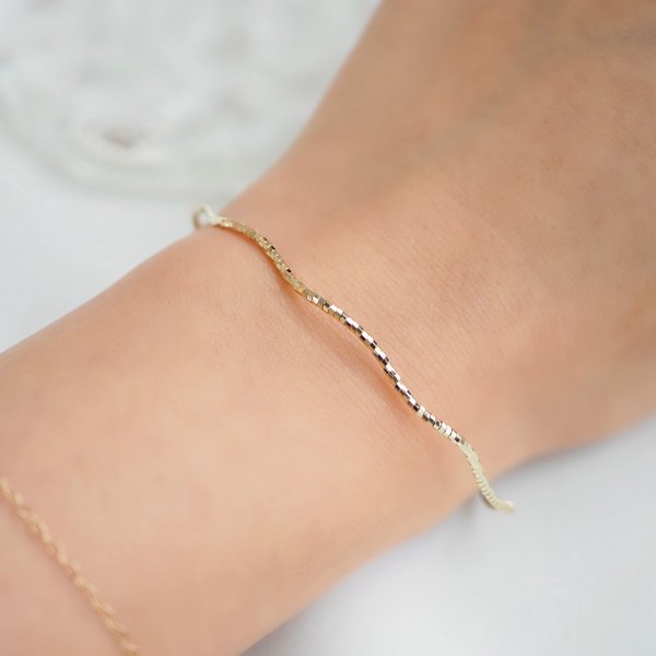WAVE Bracelet - Yellow Gold