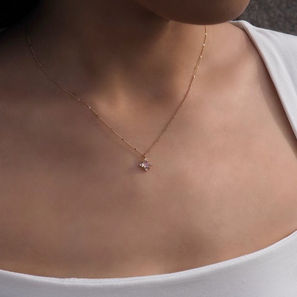 CLAIRE Necklace - Moonstone (Yellow Gold)