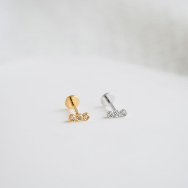 3 Dotted Flat-Back Earrings