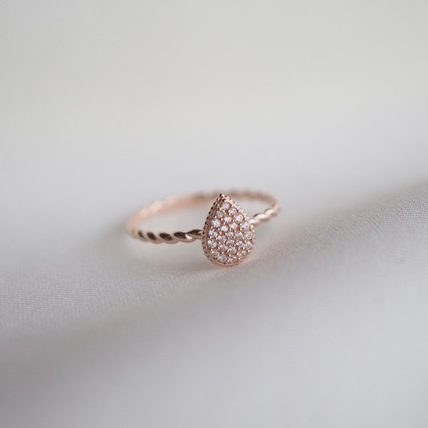 WYNN Ring- Cubic Zirconia (Rose Gold)