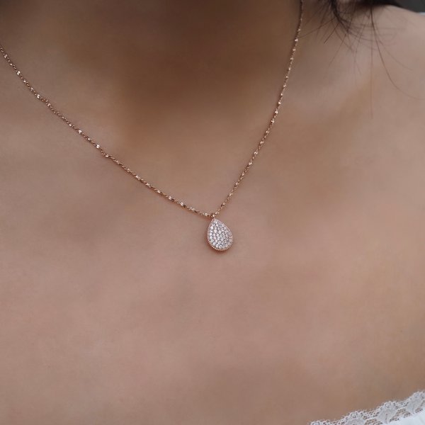 WYNN Necklace - Cubic Zirconia (Rose Gold)
