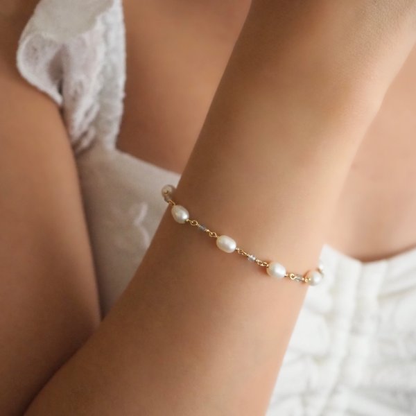 MEGAN Bracelet - Pearl (Yellow Gold)