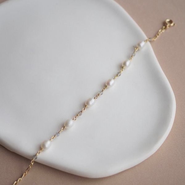 MEGAN Bracelet - Pearl (Yellow Gold)