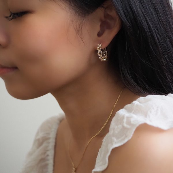 FLORET Large Hoops - White Topaz (Yellow Gold)