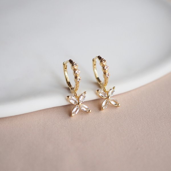 FLORET Huggies - White Topaz (Yellow Gold)