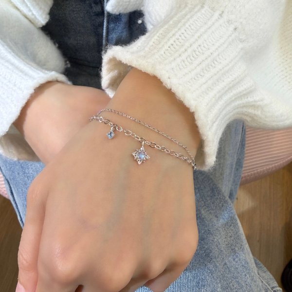 CLAIRE Bracelet - Moonstone (Silver)