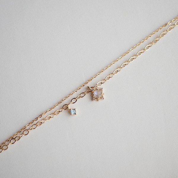 CLAIRE Bracelet - Moonstone (Yellow Gold)
