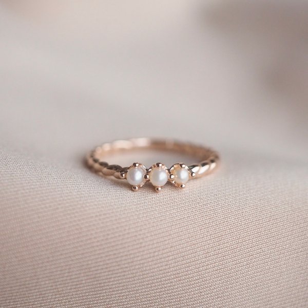 AERI Ring - Pearl (Rose Gold)