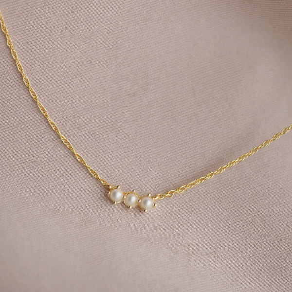 AERI Necklace - Pearl (Yellow Gold)