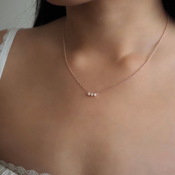 AERI Necklace - Pearl (Rose Gold)