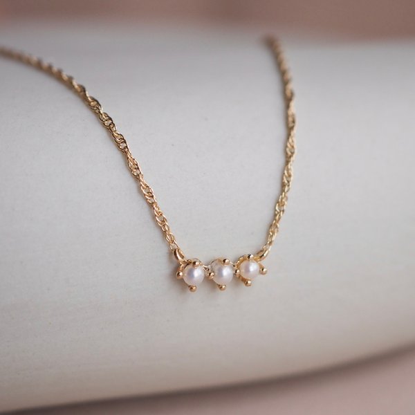 AERI Necklace - Pearl (Yellow Gold)