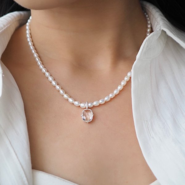 SOLENE Pearl Necklace - Silver