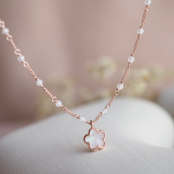 FLEUR Necklace - Moonstone (Rose Gold)