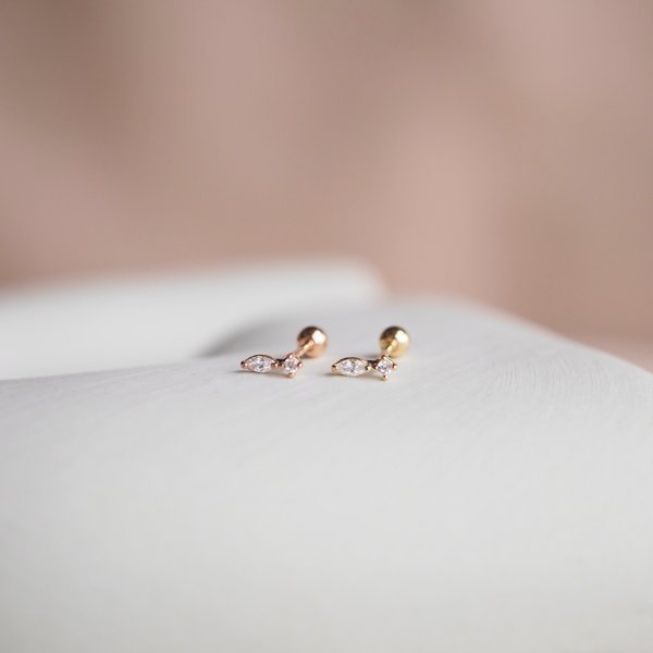 MIDORI 14K Gold Barbell Earring (Single)