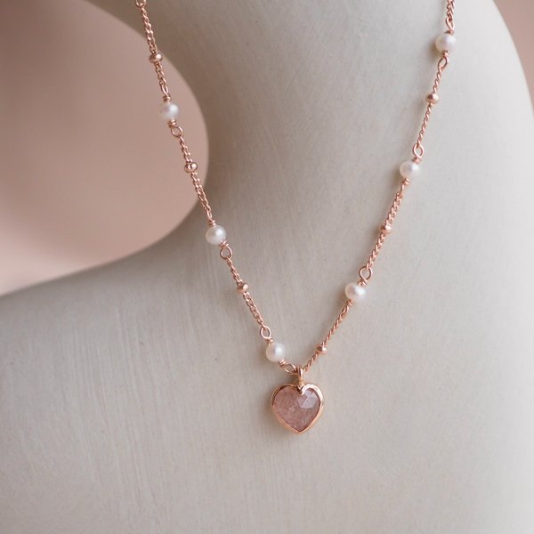 ALBY Pearl Necklace - Strawberry Quartz (Rose Gold)
