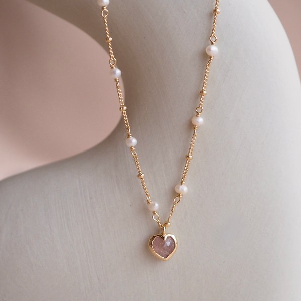 ALBY Pearl Necklace - Strawberry Quartz (Yellow Gold)