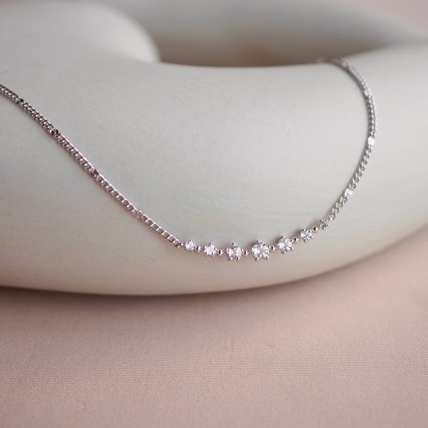 EUNICE Necklace - White Topaz (Silver)