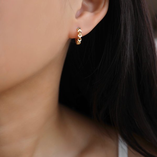 NORA Huggies (Yellow Gold)