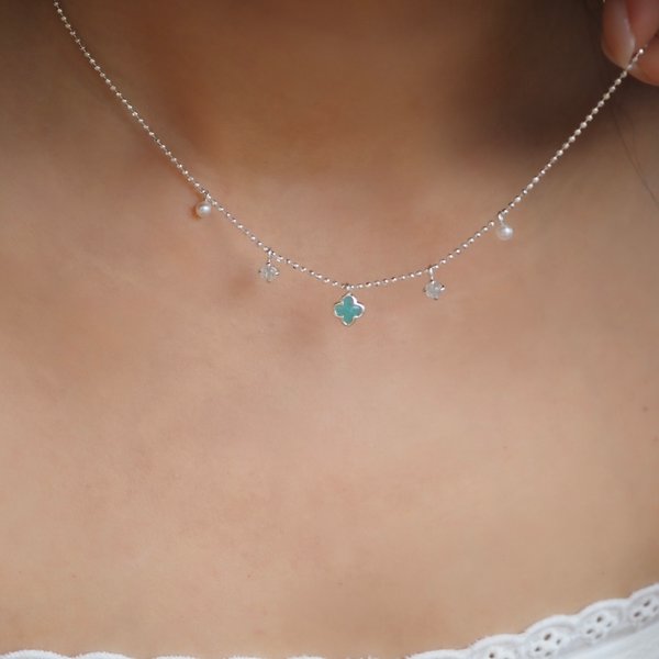 CAMELLIA Necklace - (Silver)