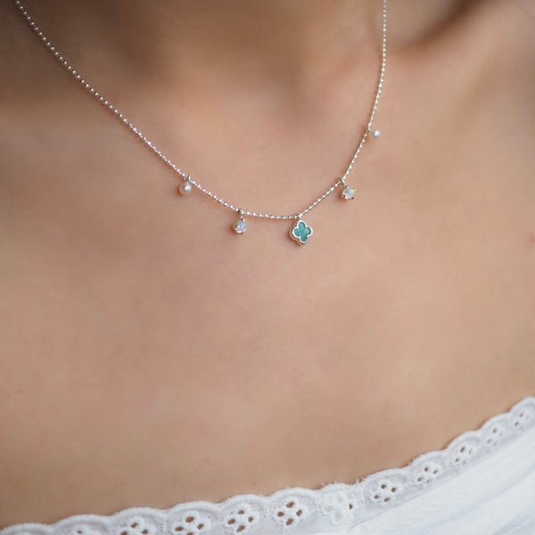 CAMELLIA Necklace - (Silver)