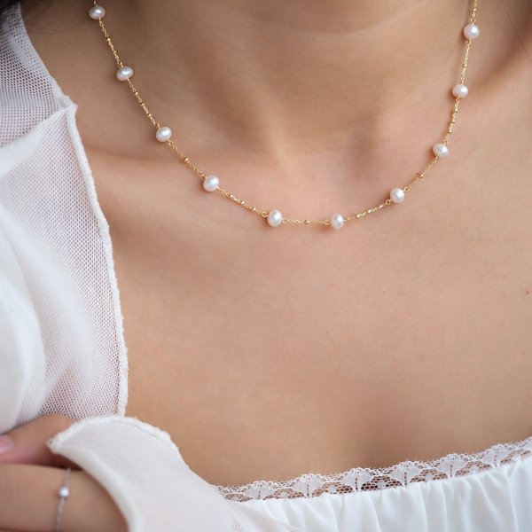 CYNTHIA Necklace - Pearl (Yellow Gold)