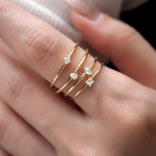 JODI Diamond Ring - 18K Gold Marquise Cut